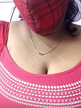 mallu-sumi online show from 2, 2, 2026