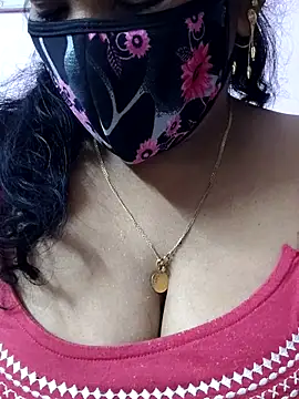 mallu-sumi online show from 25, 4, 2026