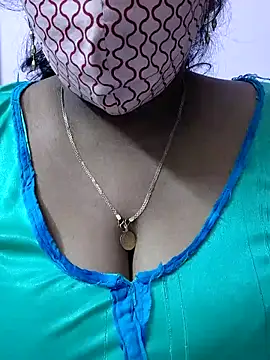 Snapshot of mallu-sumi chatting on 6, 5, 2026 mallu-sumi online show from 6, 5, 2026