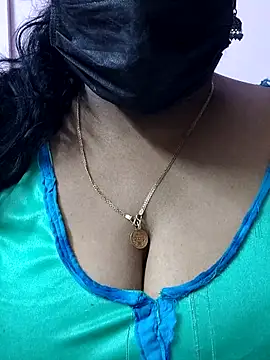 mallu-sumi online show from 22, 4, 2026