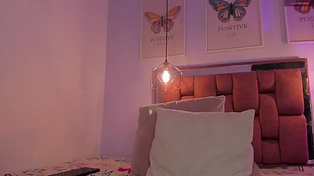 kristakinnky online show from 20, 9, 2025