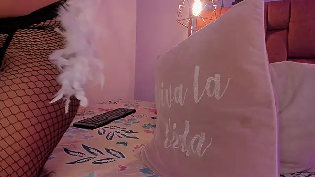 kristakinnky online show from 16, 10, 2025