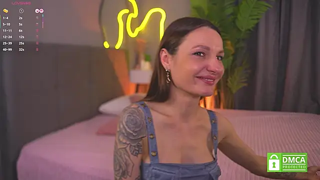 AudreyBrooks  online show from 4, 3, 2026