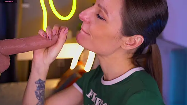 AudreyBrooks  online show from 17, 1, 2026