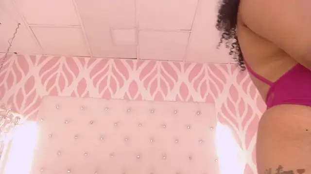 JadeSoleile online show from 14, 10, 2025