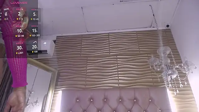 JadeSoleile online show from 15, 11, 2025