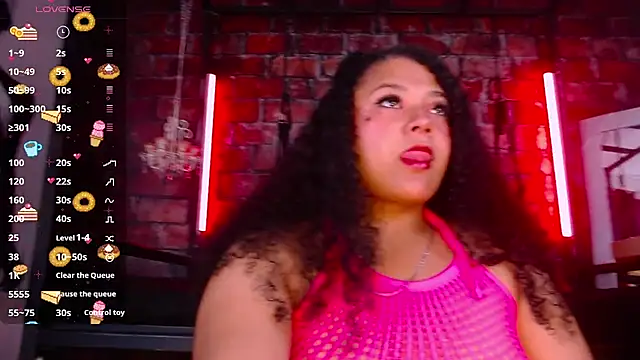 JadeSoleile online show from 27, 9, 2025