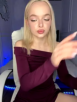 horny blondiee online show from 6, 1, 2026