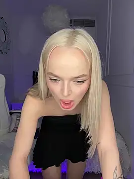 horny blondiee online show from 21, 12, 2025