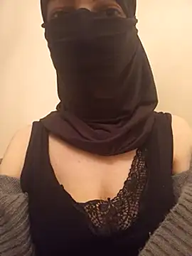 Liliiiblow online show from 25, 12, 2024