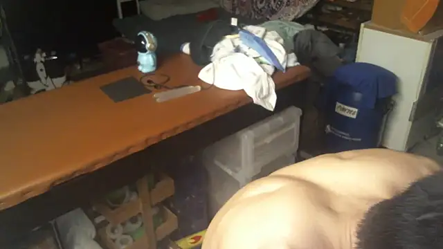 hkwildguy online show from 18, 12, 2025