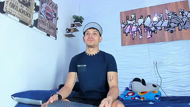 Snapshot of Friendsofeverything_ chatting on 3, 10, 2025 Friendsofeverything online show from 3, 10, 2025