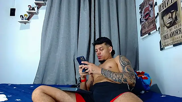 Snapshot of Friendsofeverything_ chatting on 5, 7, 2026 Friendsofeverything online show from 5, 7, 2026