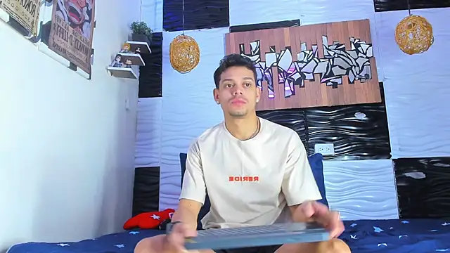 Friendsofeverything  online show from 20, 12, 2025