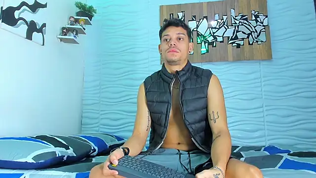 Snapshot of Friendsofeverything_ chatting on 19, 9, 2025 Friendsofeverything online show from 19, 9, 2025