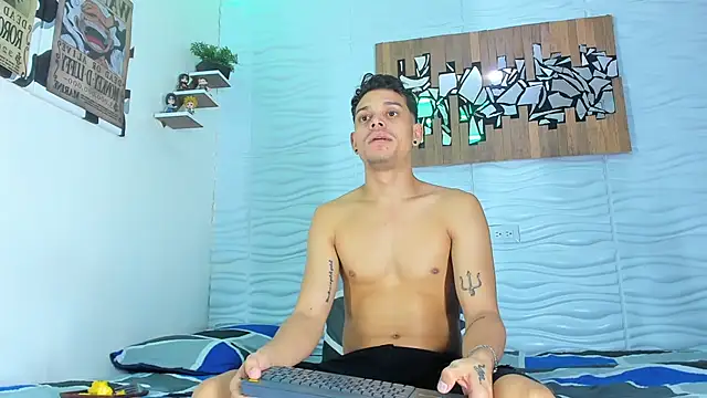 Snapshot of Friendsofeverything_ chatting on 28, 9, 2025 Friendsofeverything online show from 28, 9, 2025