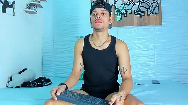 Snapshot of Friendsofeverything_ chatting on 10, 9, 2025 Friendsofeverything online show from 10, 9, 2025