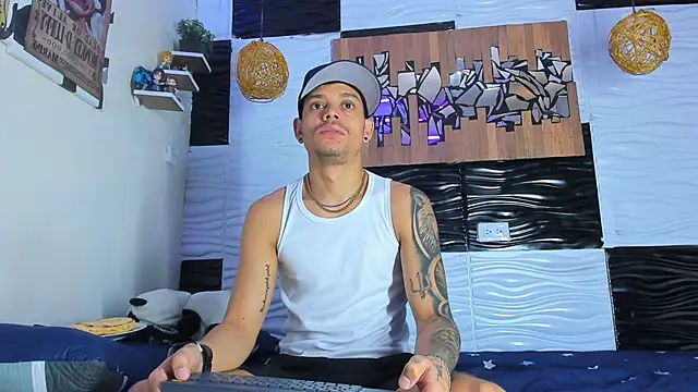 Friendsofeverything  online show from 4, 12, 2025