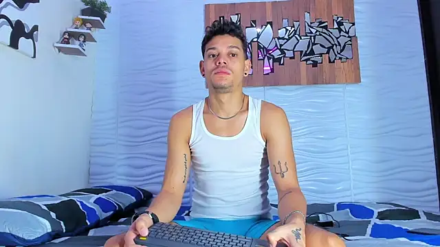 Snapshot of Friendsofeverything_ chatting on 17, 9, 2025 Friendsofeverything online show from 17, 9, 2025