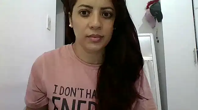 Anne kis online show from 5, 3, 2025