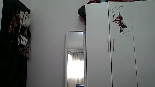 Anne kis online show from 14, 3, 2025