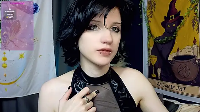 Snapshot of dark_vamp_ chatting on 17, 1, 2025 dark vamp online show from 17, 1, 2025