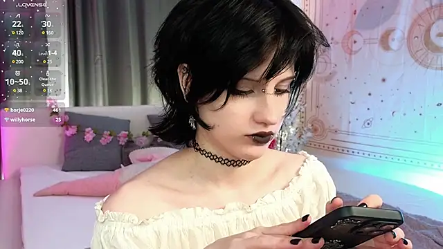 Snapshot of dark_vamp_ chatting on 10, 3, 2025 dark vamp online show from 10, 3, 2025