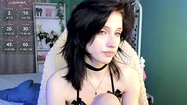 Snapshot of dark_vamp_ chatting on 19, 10, 2025 dark vamp online show from 19, 10, 2025