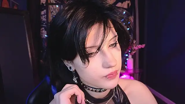 Snapshot of dark_vamp_ chatting on 9, 2, 2025 dark vamp online show from 9, 2, 2025