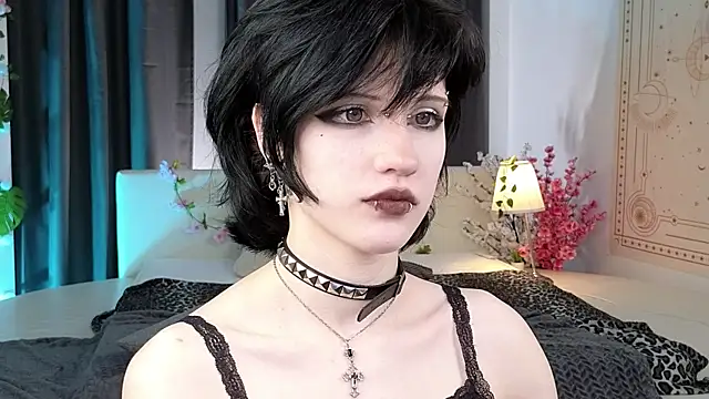 Snapshot of dark_vamp_ chatting on 3, 3, 2025 dark vamp online show from 3, 3, 2025