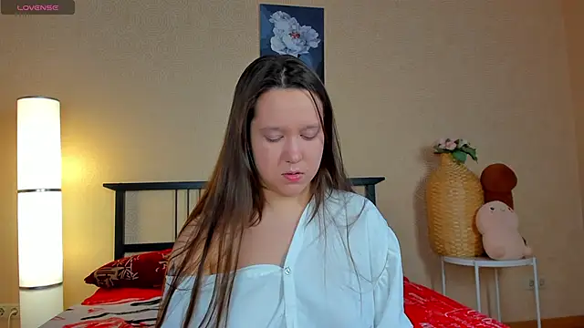 Mira Karter online show from 7, 6, 2026