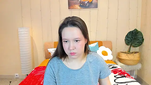 Mira Karter online show from 12, 4, 2026