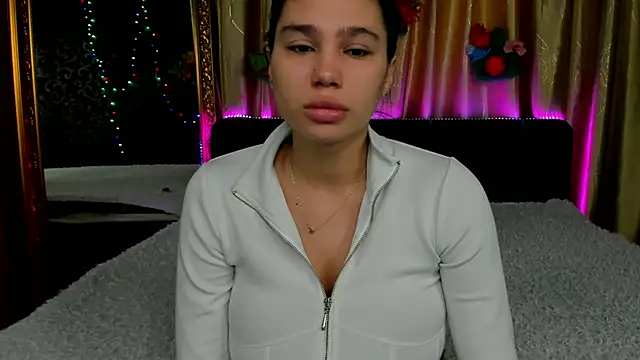 Diamond Gabriela online show from 7, 3, 2025