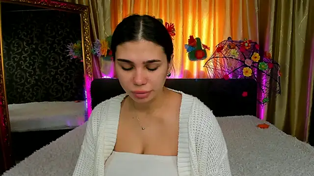 Diamond Gabriela online show from 8, 3, 2025