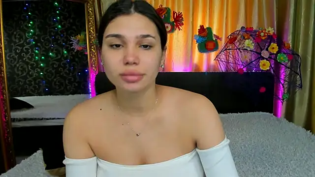 Diamond Gabriela online show from 10, 3, 2025