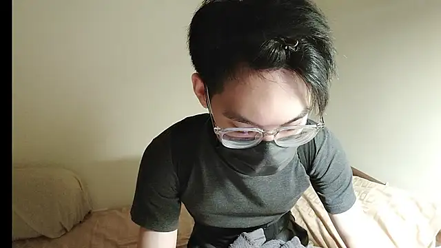 Yang 1069 online show from 24, 10, 2025