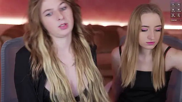 Snapshot of Inessa_Song chatting on 19, 3, 2025 Inessa Song online show from 19, 3, 2025