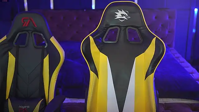 Snapshot of Inessa_Song chatting on 5, 3, 2025 Inessa Song online show from 5, 3, 2025