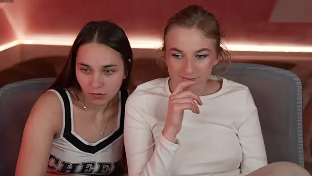 Snapshot of Inessa_Song chatting on 26, 2, 2025 Inessa Song online show from 26, 2, 2025