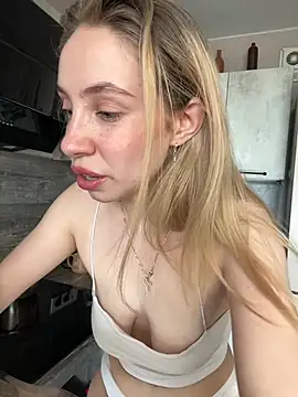 Kitty Katrine online show from 16, 4, 2026