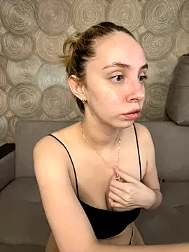 Kitty Katrine online show from 17, 11, 2025