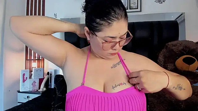 meikochoe online show from 14, 11, 2025