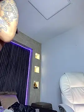 dolcebella online show from 11, 9, 2025