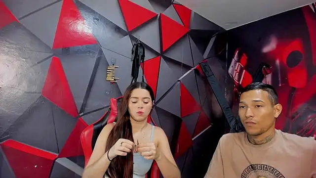 Hana and Zeta online show from 7, 11, 2025