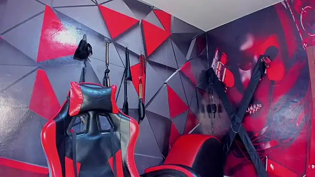 Hana and Zeta online show from 13, 1, 2026