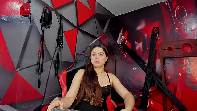 Hana and Zeta online show from 20, 9, 2025