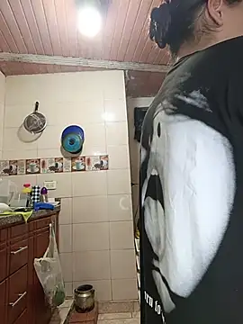 Snapshot of ZuriandAlex chatting on 6, 2, 2026 ZuriandAlex online show from 6, 2, 2026