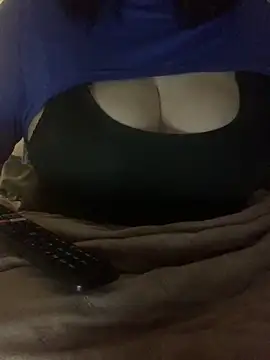 Noelia4251 online show from 19, 2, 2025