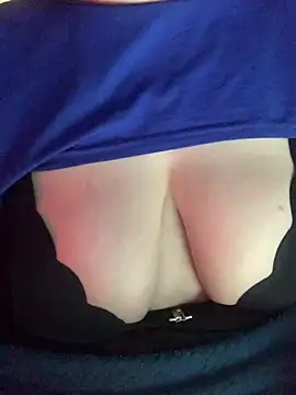 Noelia4251 online show from 24, 2, 2025