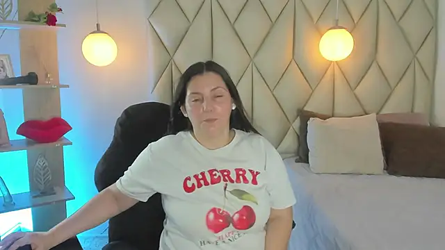 angelswets online show from 10, 5, 2026